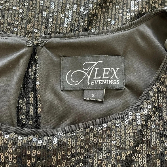 Alex Evenings 3/4 Sleeve Sequin Tunic Blouse with Side Slit Detail wedding - Picture 7 of 8